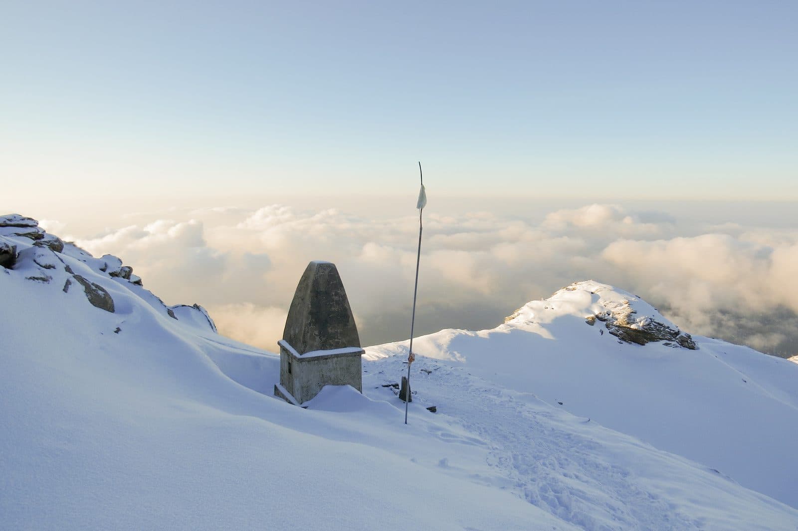Kedarkantha Trek photo 2