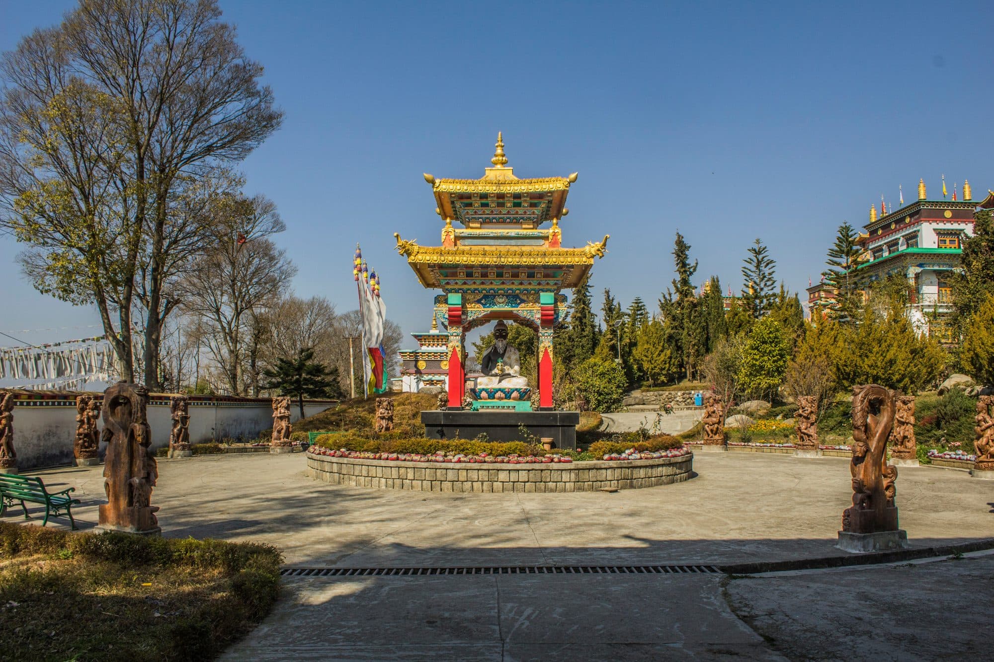 McLeodganj & Bir Billing photo 2