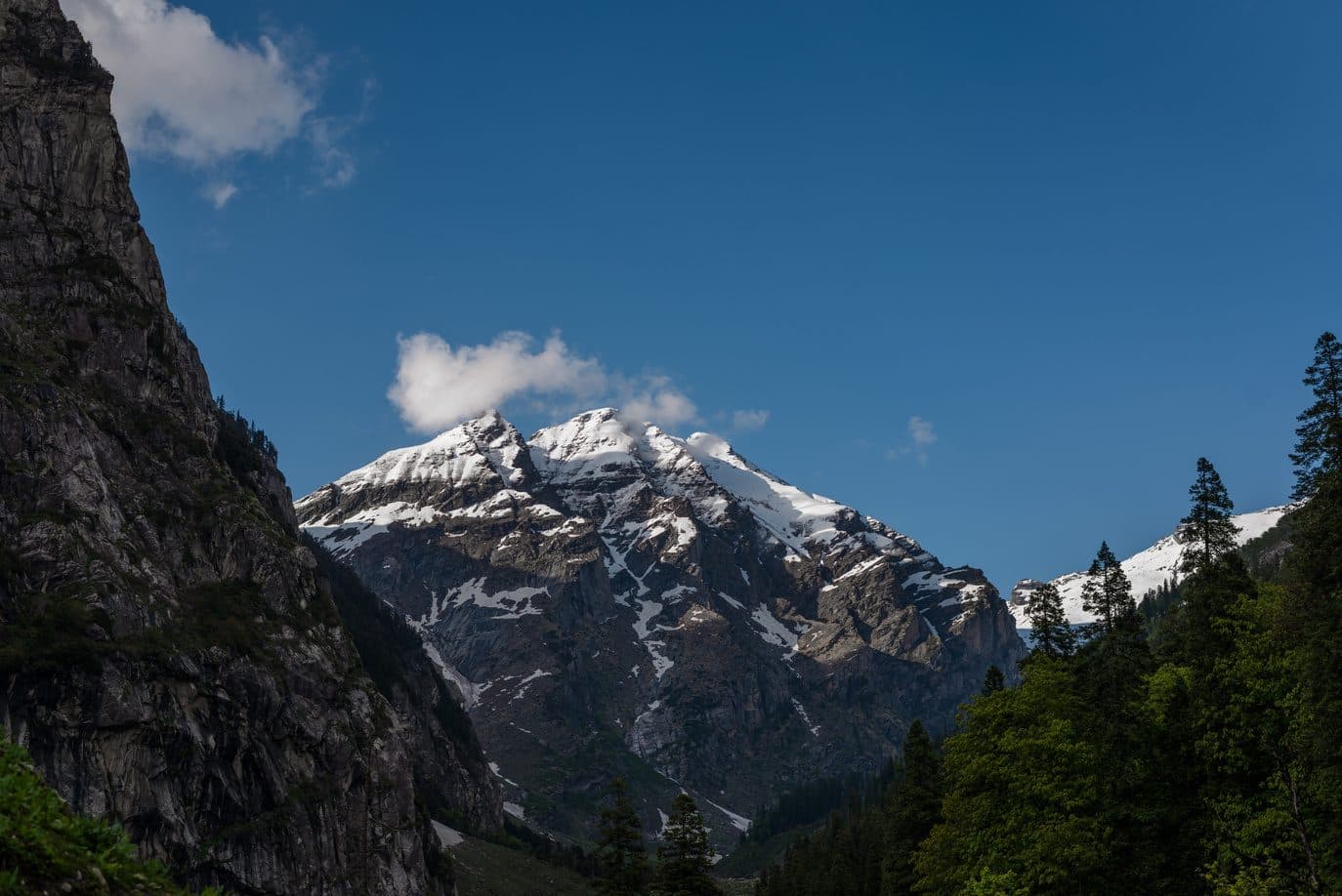 Rupin Pass Trek photo 2