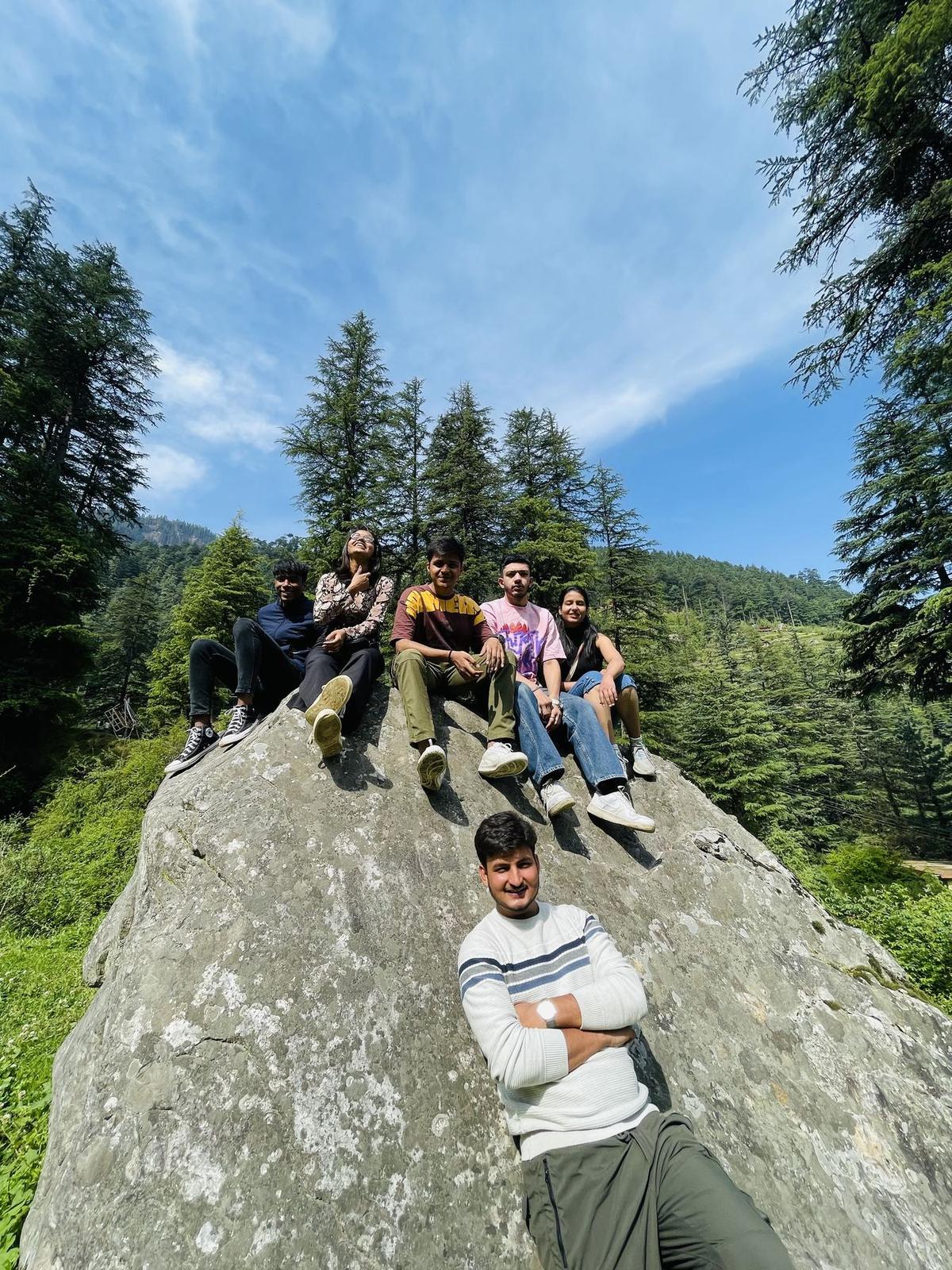 Jibhi, Jalori & Tirthan photo 3